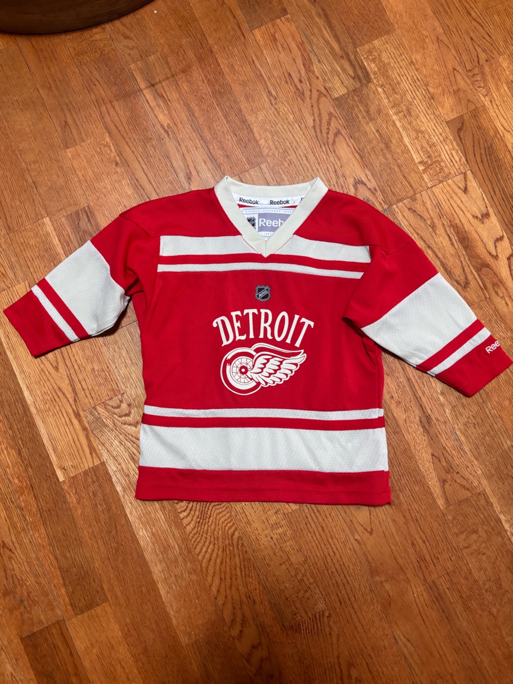 Detroit Red Wings 2014 Winter Classic Hockey Jersey, toddler   2T- 4T